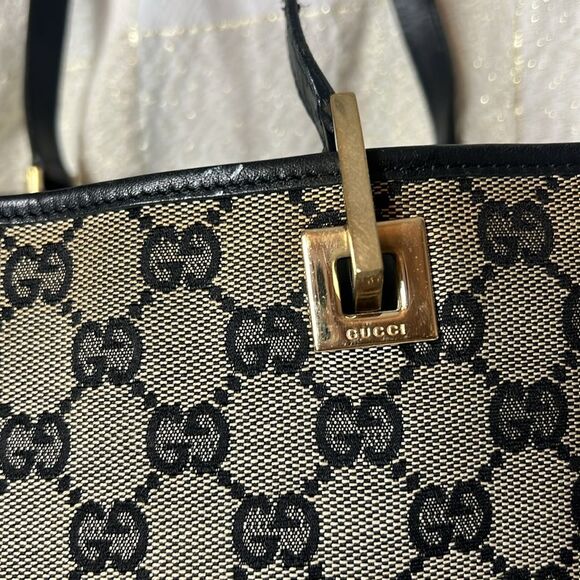 GUCCI VINTAGE GG MONOGRAM CANVAS BLACK AND GRAY TOTE - Picture 4 of 16